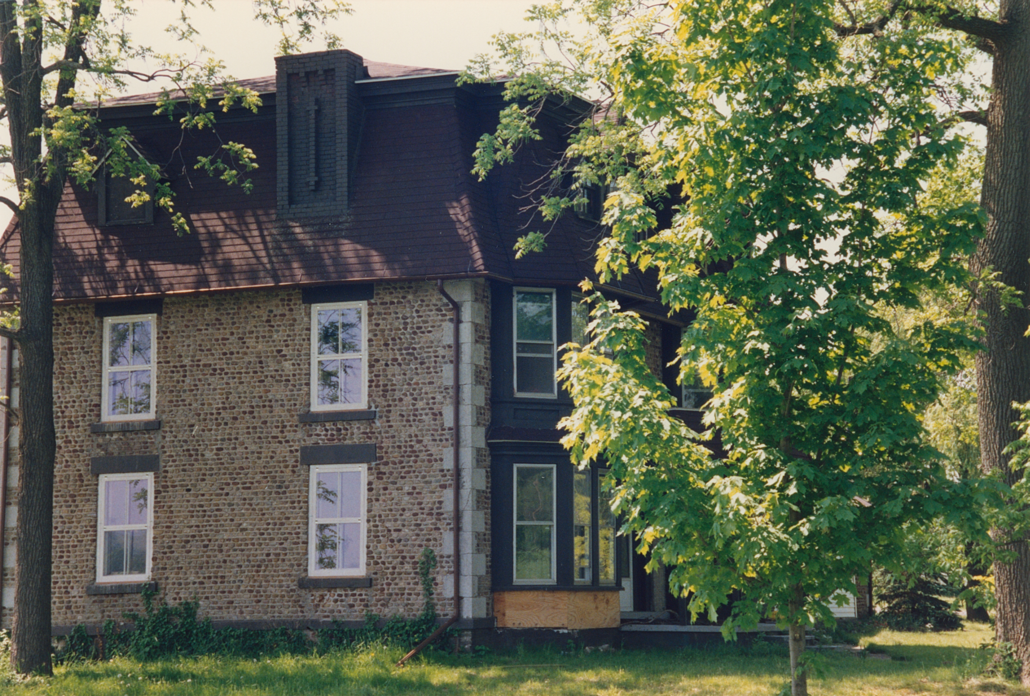 Gal-3 790 Gansz Rd 1